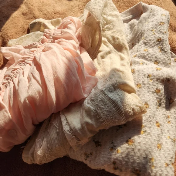 Top bundle - Picture 1 of 4